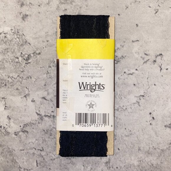 Wrights Flexi-Lace Cream and Black Hem Facings, 2.5 Yards - Picture 11 of 16